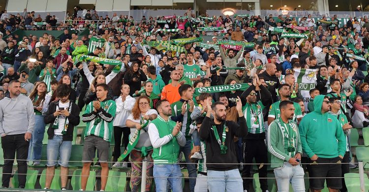 Rio Ave dá bilhetes gratuitos aos seus sócios, mas…