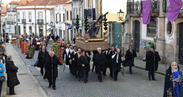 Procissão Senhor dos Passos realiza-se este domingo