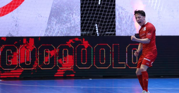 Caxinas vence e está nas meias-finais da Taça de Portugal