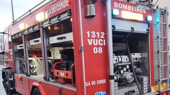 Incêndio em habitação. Em Vila do Conde