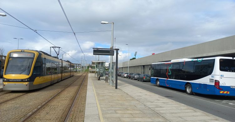 Sem Metro do Porto, mas também…sem autocarros UNIR