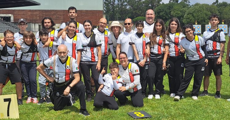 Vilacondenses com medalhas e um recorde nacional