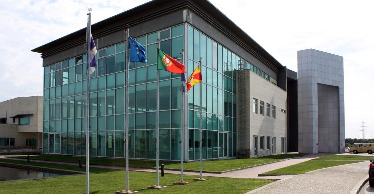 Vila do Conde: dia de festa para escola superior