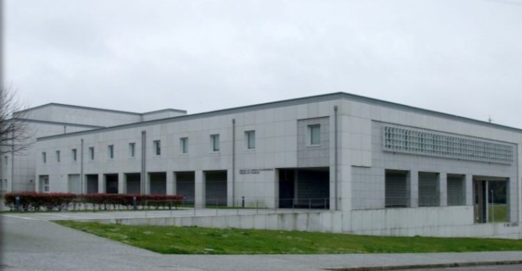 Azurara: ex-tesoureiro condenado a pena suspensa de prisão por desviar dinheiro da junta