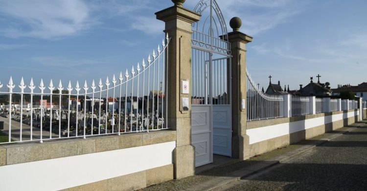 Vila do Conde: idas aos cemitérios nas paróquias de S. João Baptista e Caxinas