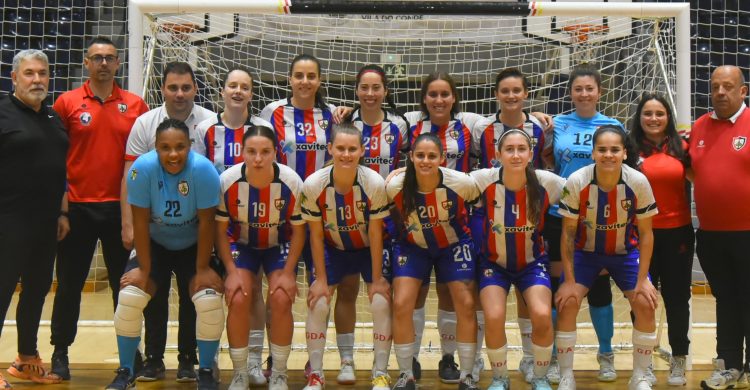 Mulheres de Vila do Conde entram a golear em fase decisiva para a subida