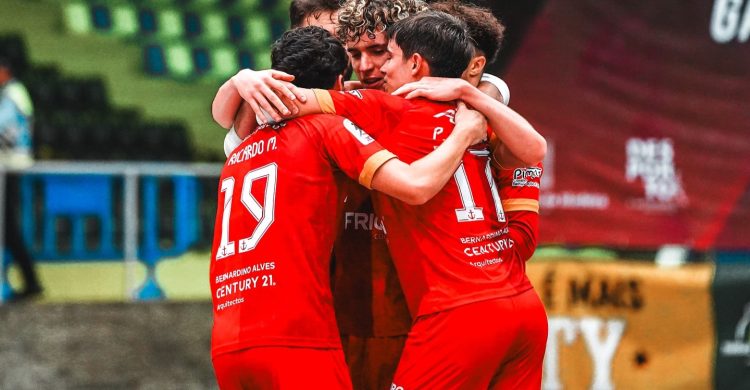 Caxinas faz história. Está nas meias finais da Taça da Liga