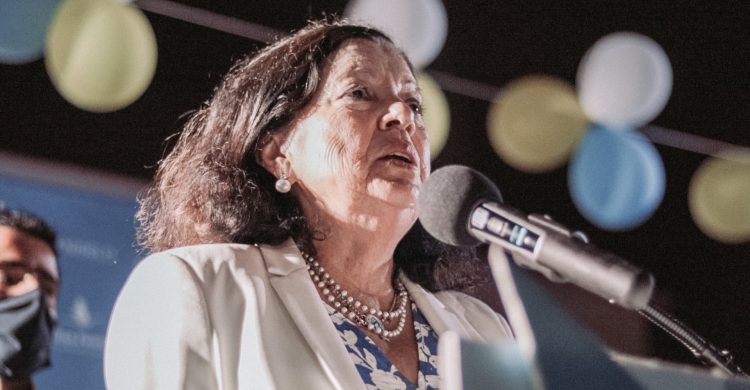 Elisa Ferraz irritou-se e saiu da sala a meio da Reunião de Câmara