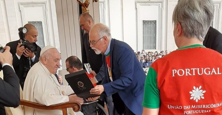 Provedor Rui Maia exalta “humildade e simplicidade” do Papa Francisco