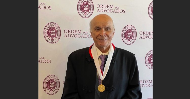 Profissional de Vila do Conde recebeu Medalha de Ouro da Ordem dos Advogados