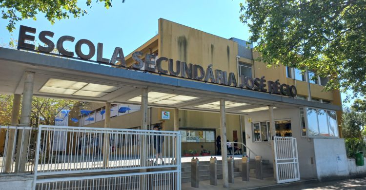 Festa em Vila do Conde: Secundária José Régio assinala 50 anos