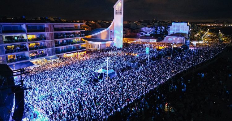 Vila do Conde: Tony Carreira atua esta 6.ª feira nas Caxinas