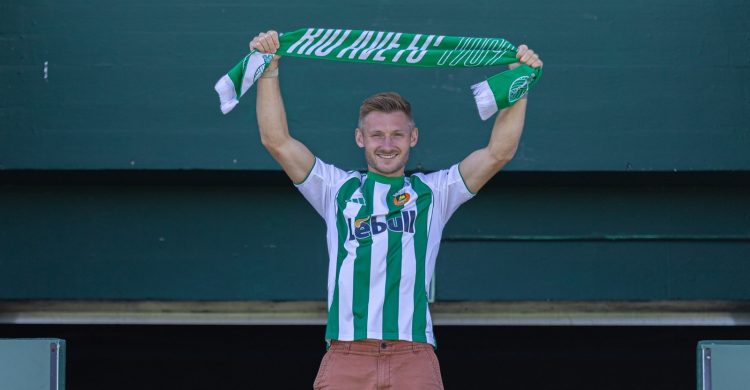 Rio Ave contrata jogador com 41 internacionalizações