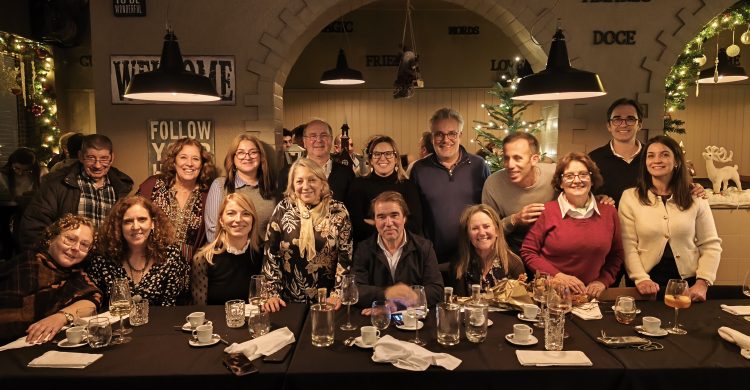 Comunidade Educativa surpreende ex-presidente da Junta com homenagem